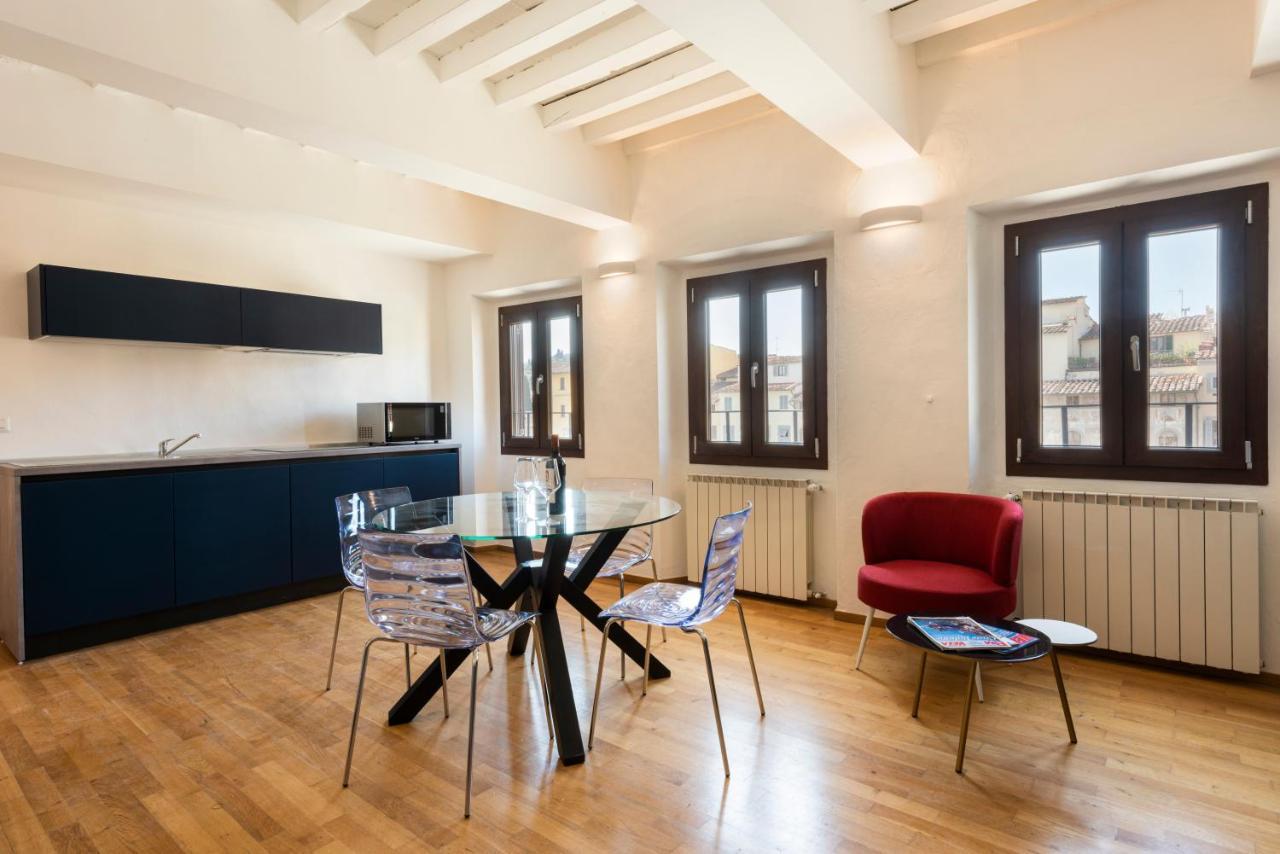 Santa Croce Palace By Mmega Florence Luaran gambar
